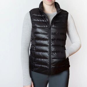 TKEQ Equestrian EZ Packable Down Vest (Classic Shinny Black)